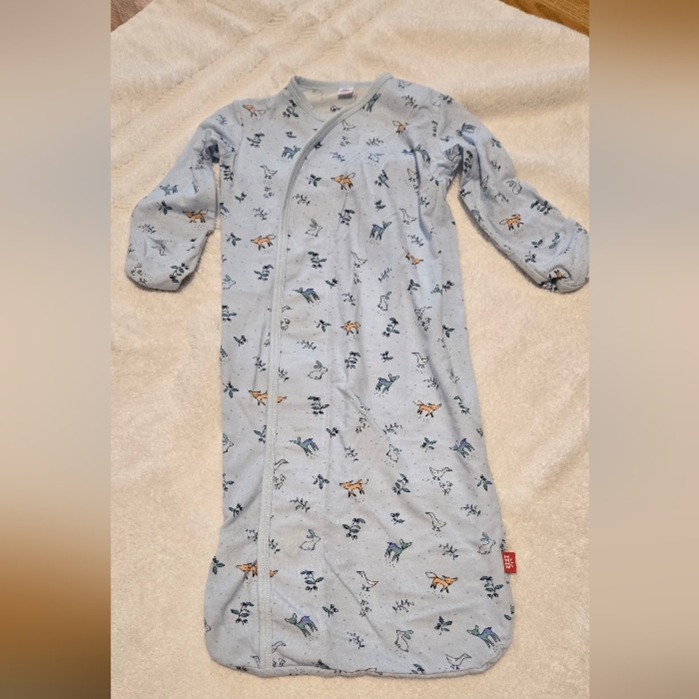 NWOT. Never Worn Newborn To 3mo. Magnetic Me Light Blue Sleep Sack with Animals